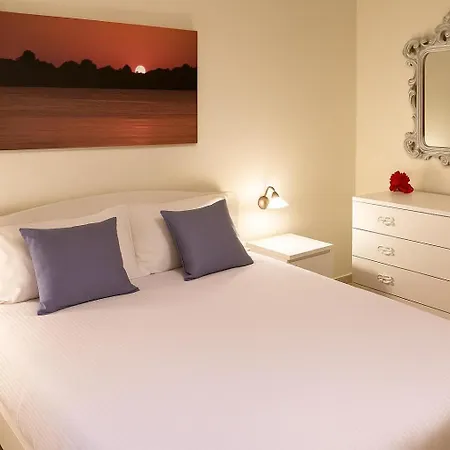 In Siracusa Centro- Dimora Eucleide 시라쿠사